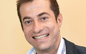 moji saroochi, SE Radio guest